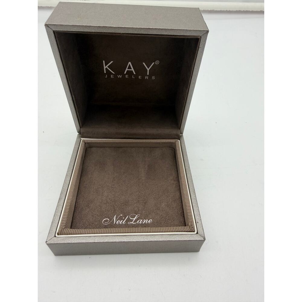 Neil Lane Necklace Box - Picture 2 of 3